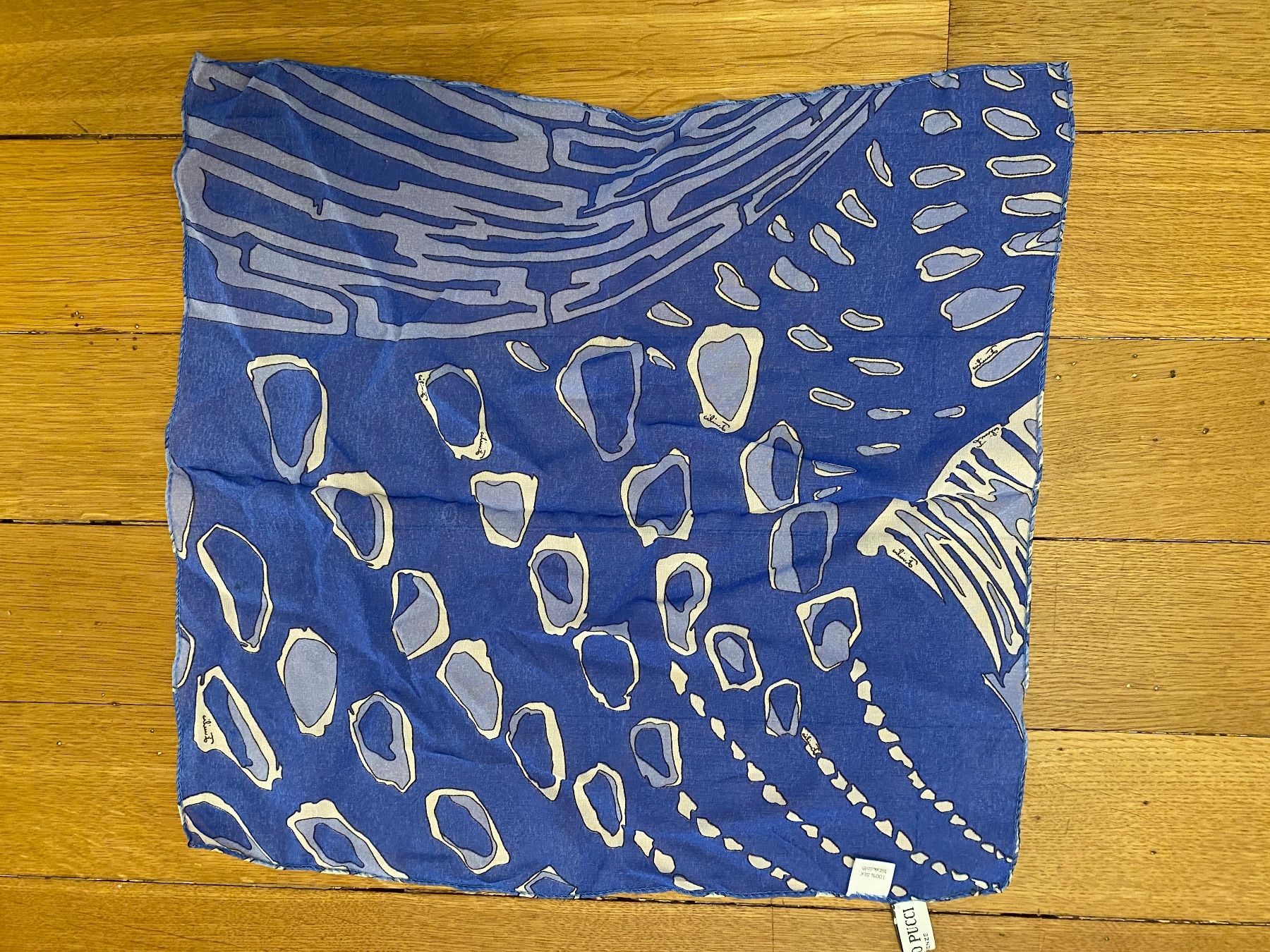 Foulard & Sciarpe: Foulard / Nicky-Tuch EMILIO PUCCI – Nuovo (secondo la descrizione) da Basel venduto da SAF 2