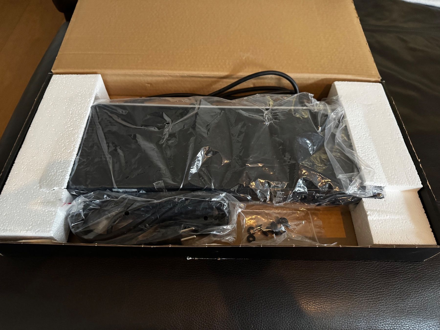 Dbx Equalizer: DBX 131s EQ - Single 31-Band Graphic Equalizer – Neu (gemäss Beschreibung) aus Zürich von 1cut2 5