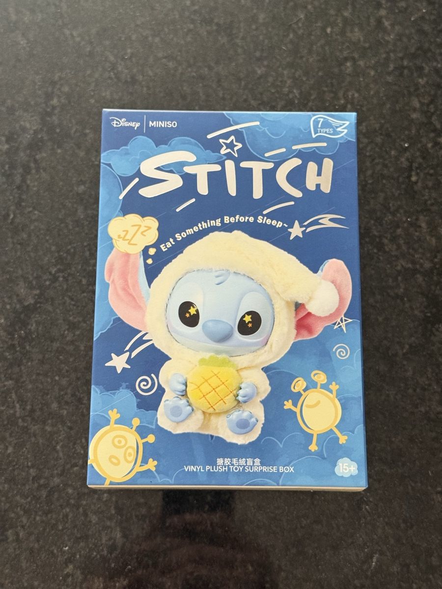 Statuette: STITCH Eat Something Before Sleep Original Blind Box – Nuovo e nell'imballaggio originale da Wald ZH venduto da asi_l9xw