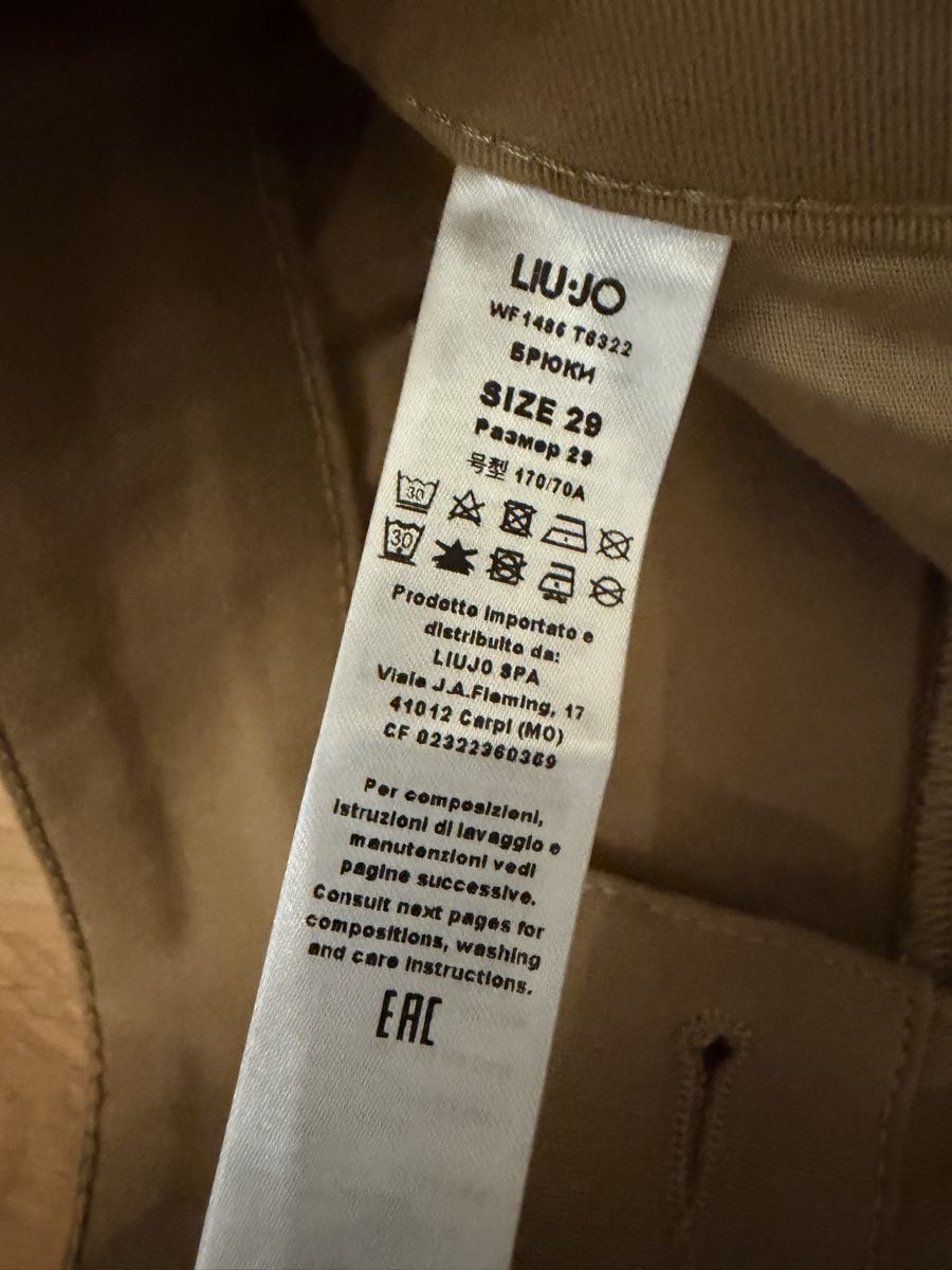 Liu Jo Pantaloni: Chino Hose von Liu Jo – Nuovo (secondo la descrizione) da Zollikerberg venduto da tho_kj7v 2