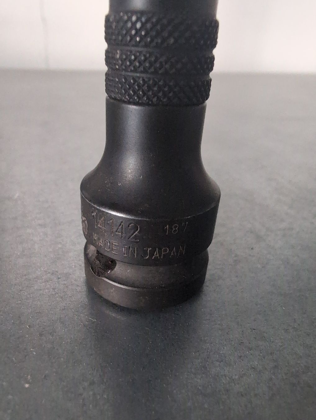 Alle Werkzeuge: koken Adapter 1/2"-1/4" Nuss – Gebraucht aus Eichberg von Arac1 1
