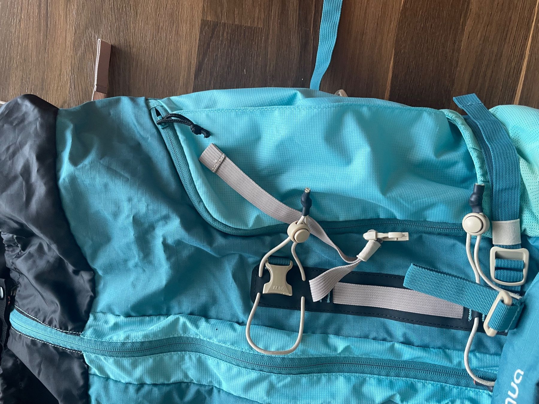 Decathlon Zaini: Rucksack/ Sac à dos 60L – Usato da Olten venduto da B3ren 6