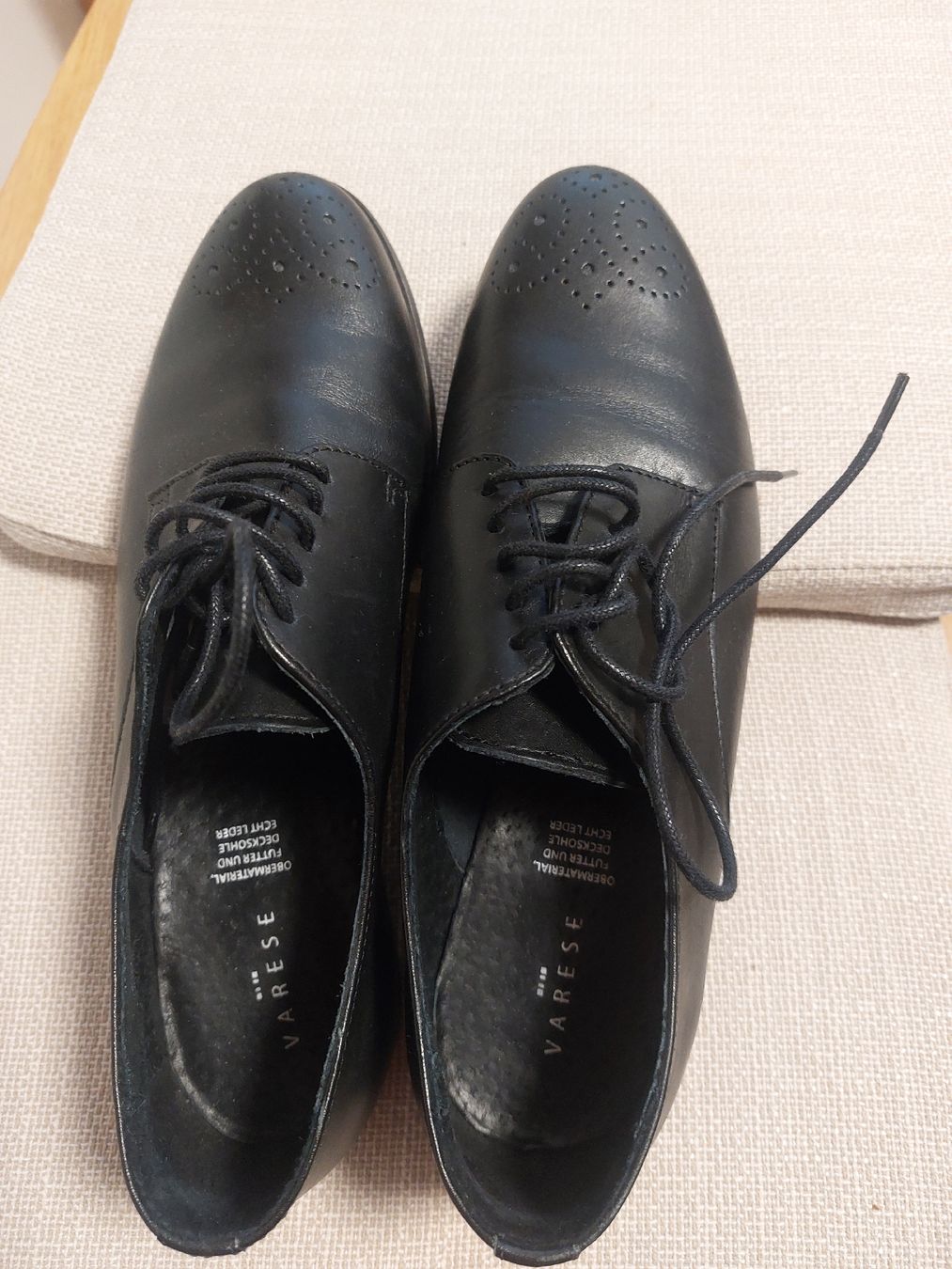 Damenschuhe: Halbschuh Varese Leder schwarz Gr.40 – Gebraucht aus Thun von Alexanna 2