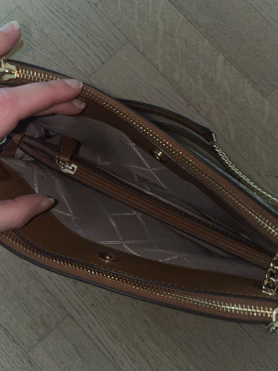 Michael Kors Borse da donna: Michael Kors Umhängetasche – Usato da Schaffhausen venduto da anj_c89q 2