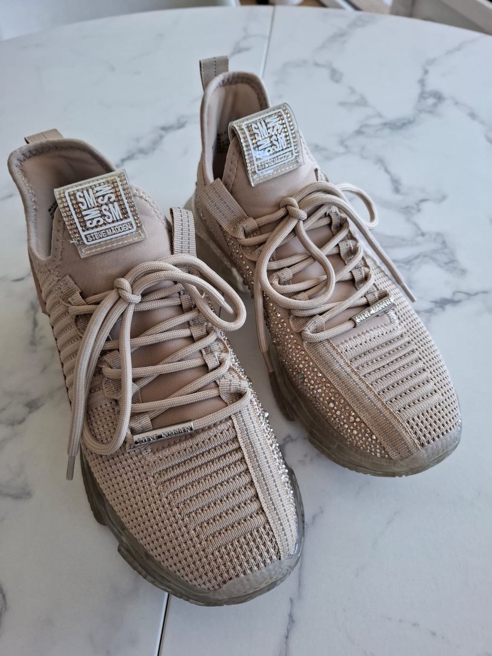 Steve Madden Scarpe da donna: Steve Madden Sneaker Gr.41, Beige mit Strass – Nuovo (secondo la descrizione) da Massagno venduto da Michaela.F 1