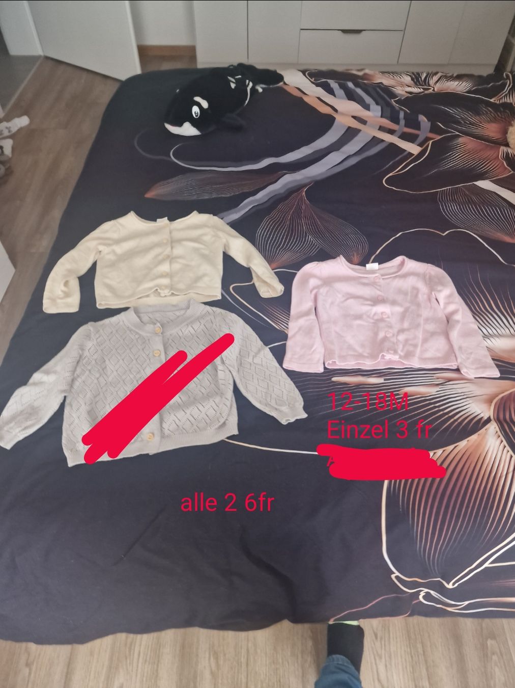 Kleiderpakete & -sets: baby kleider  – Gebraucht aus Muttenz von mil_q5wt 4