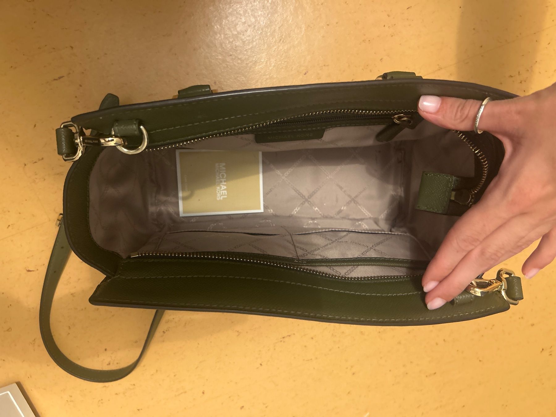 Michael Kors Borse da donna: Michael Kors Tasche – Usato da Zürich venduto da lar_t7pd 5
