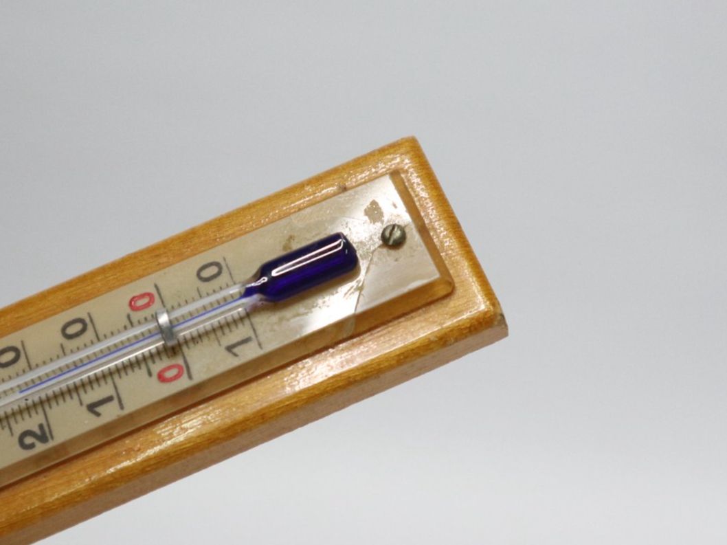 Sonstiges für Haushalt & Wohnen: Kleiner Antiker Thermometer – Gebraucht aus Eschenbach SG von Astalavista 3