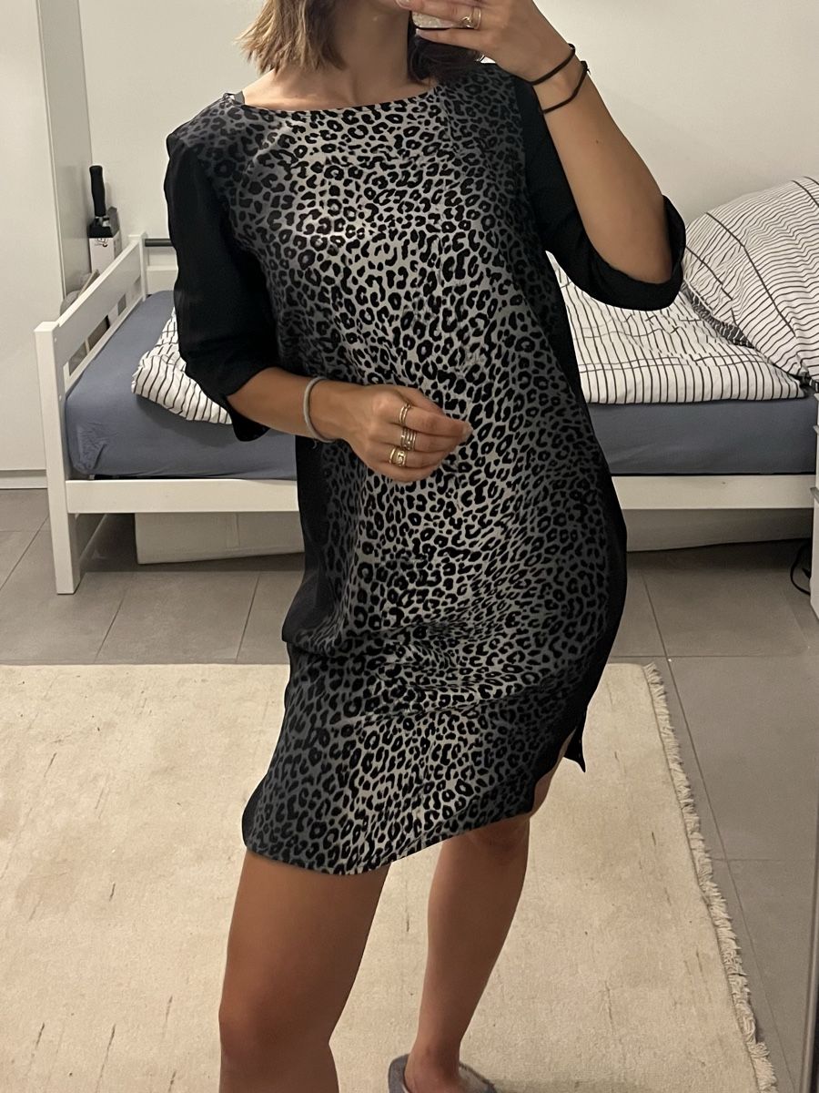 Mango Robes: Robe léopard taille M de MANGO  – Neuf (Voir description) à Aigle par sow_m7gm 2