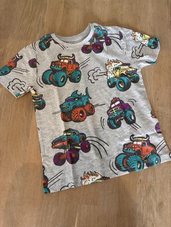 Tolles Tshirt Gr. 128, Neu