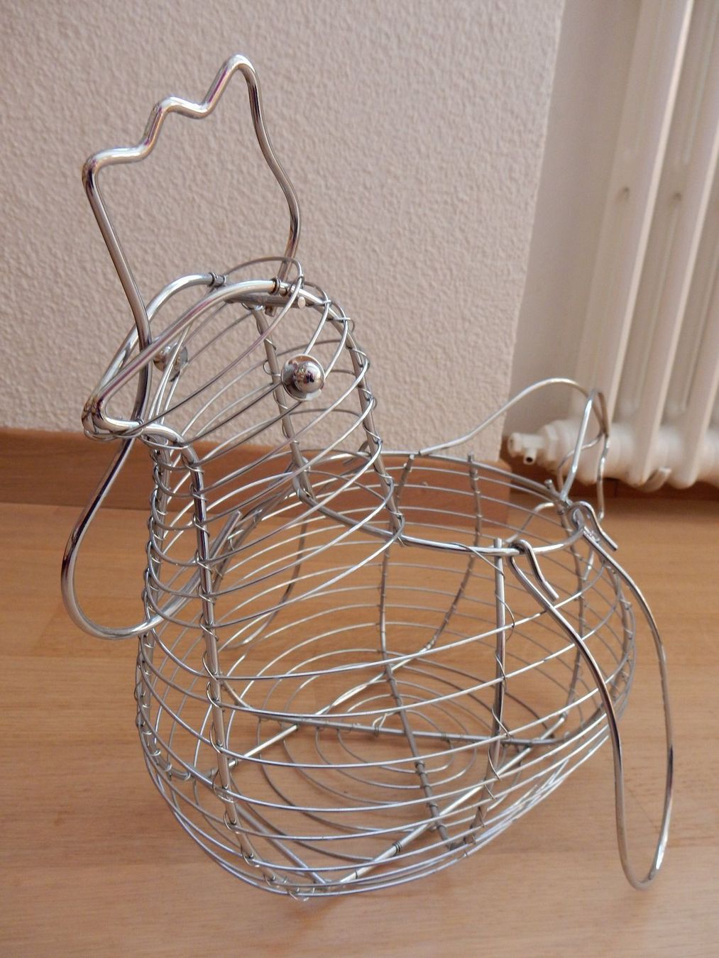 Autres articles pour la maison: Huhn origineller Eierkorb Eier Halter Eierbox NEU Drahtkorb – Neuf (Voir description) à Jona par simongarden 1