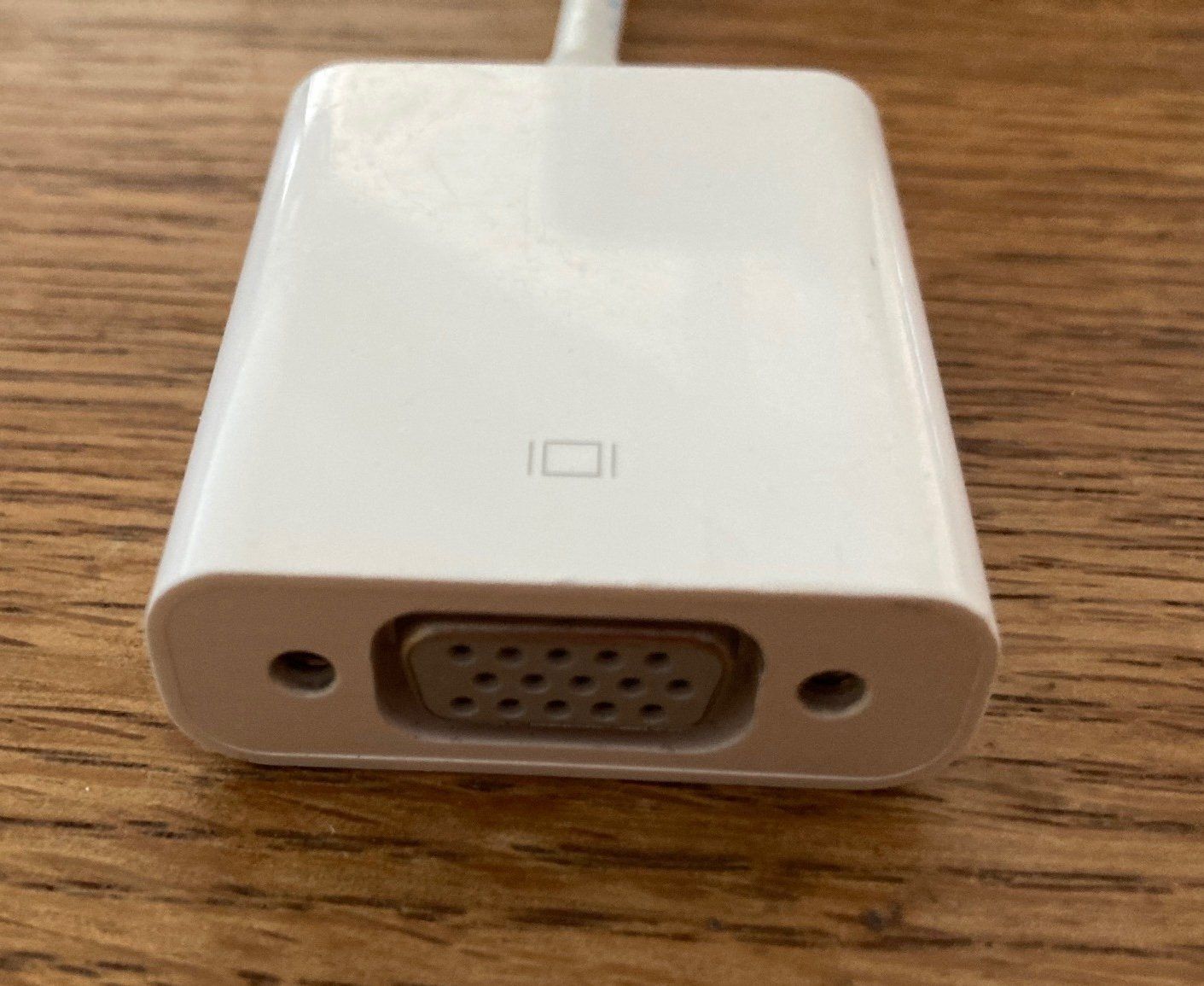 Apple Unità & Adattatore: Apple-Adapter: Mini DisplayPort auf VGA – Usato da Basel venduto da hewoha 1