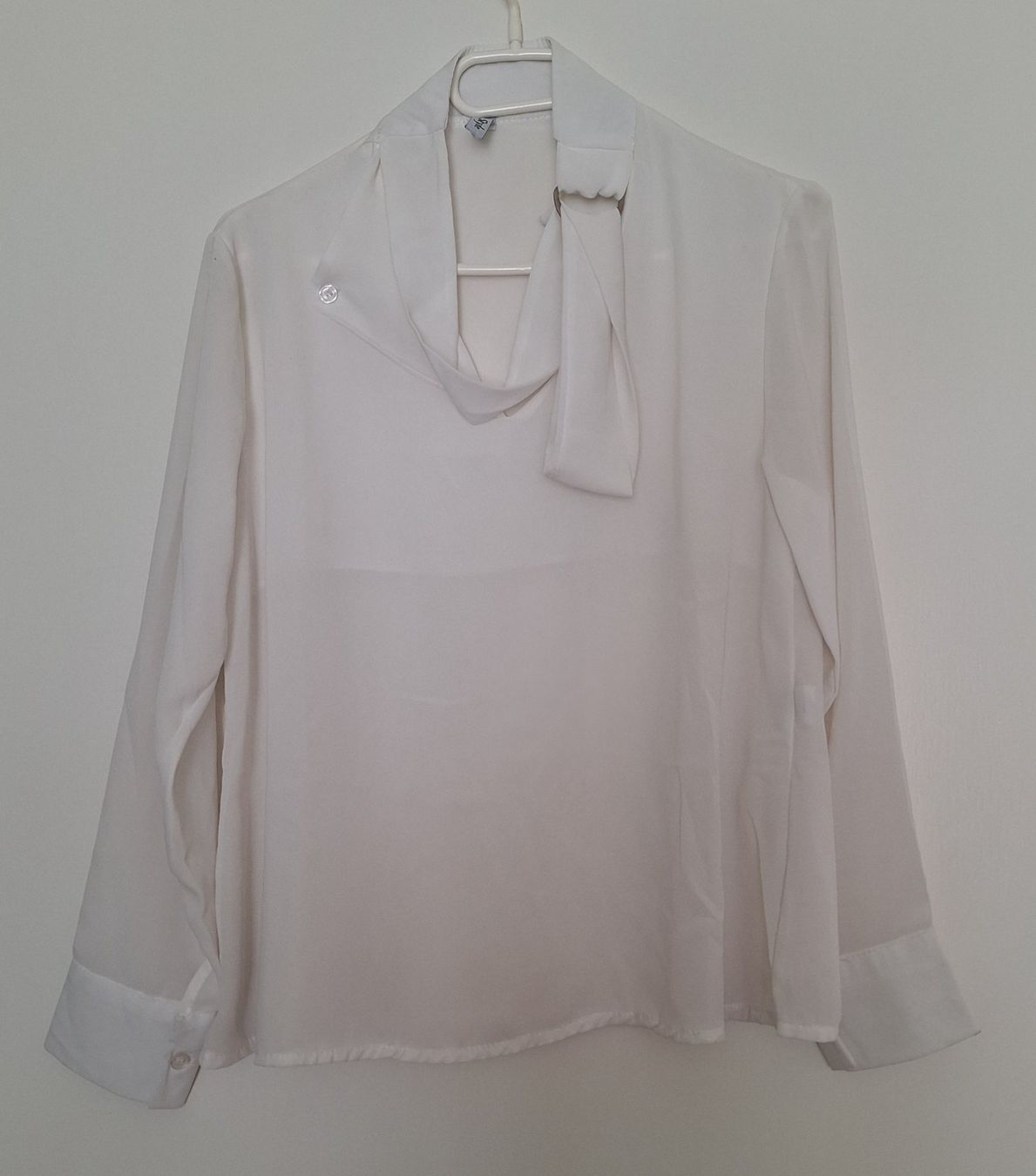 Camicette: Damen Bluse Weiss, Grösse S – Usato da Dielsdorf venduto da annaroma71