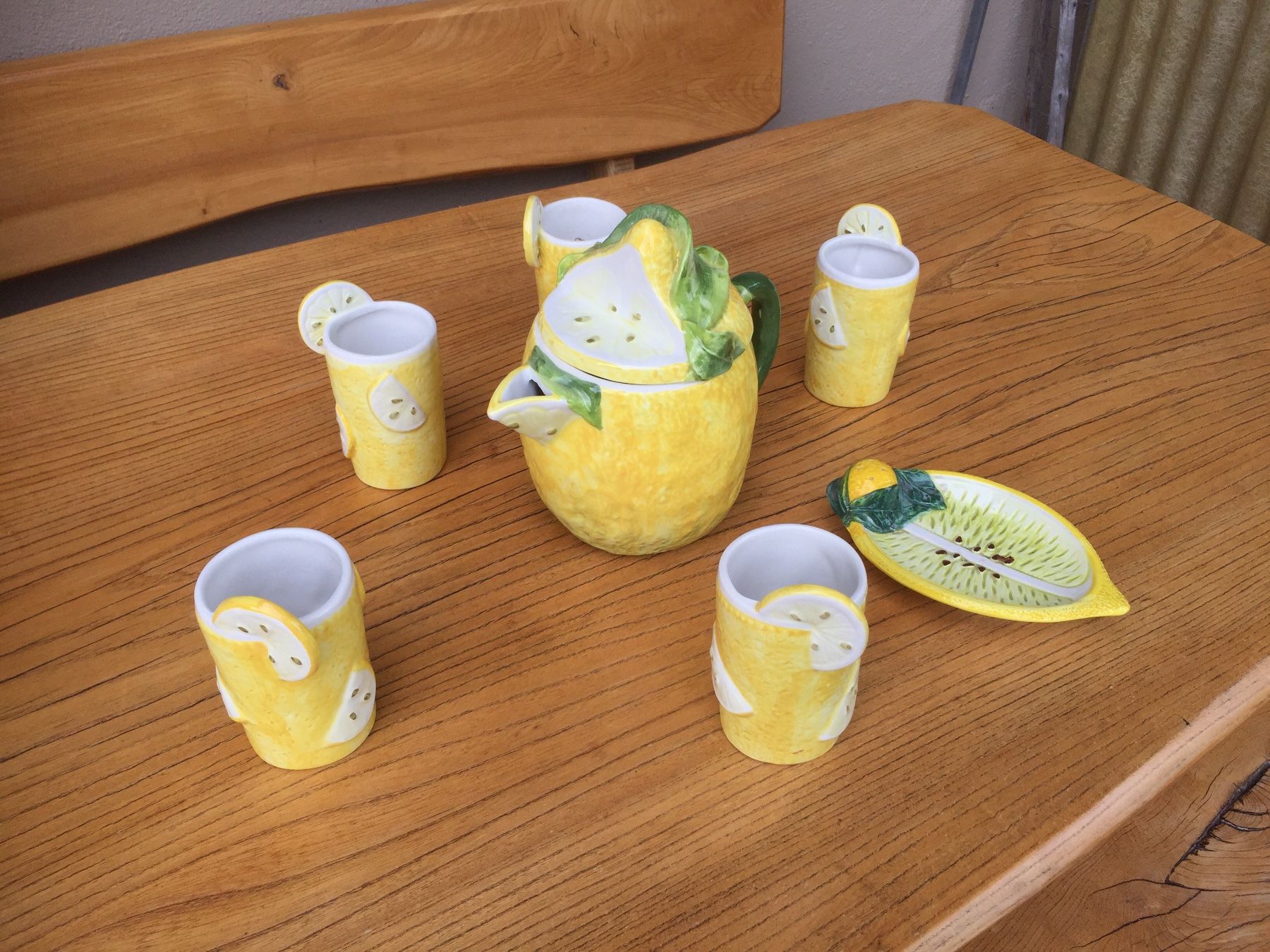Set di piatti: Italienisches Teeservice – Usato da Wittenbach venduto da mar_69t6 1