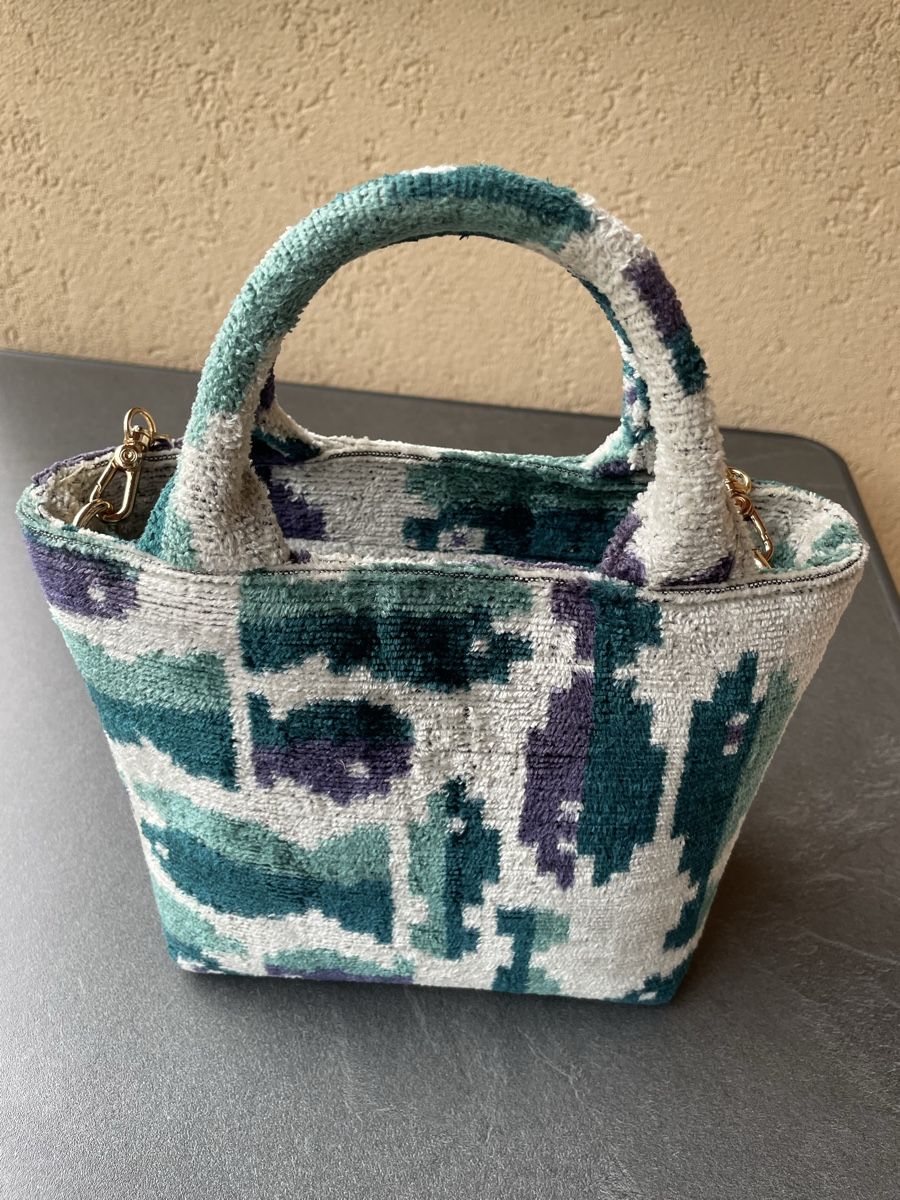Borse da donna: Elektra’s Workshop Handmade Seidentasche, Ikat-Muster – Nuovo (secondo la descrizione) da Dallenwil venduto da nay_2mht 2