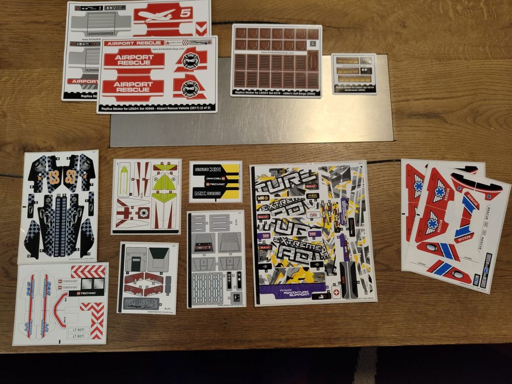 Lego Sticker für Technik und Star Wars (Gebraucht) in Herisau für CHF 5 ...