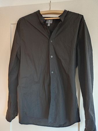 H&M schwarzes Hemd - muscle fit (M)