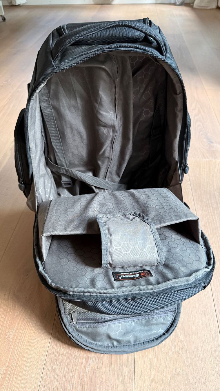 Zaini: Rucksack EMINENT schwarz gebraucht – Usato da Wallisellen venduto da lions009 1