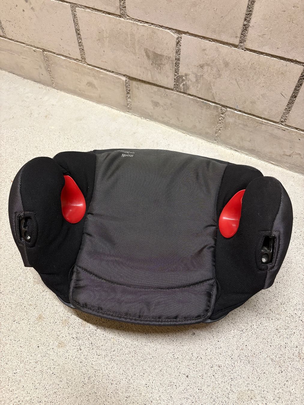 Maxi-Cosi Seggiolini per auto: Sitzerhöhung Maxi Cosi Rodi – Usato da Zürich venduto da sch_kqj7 2