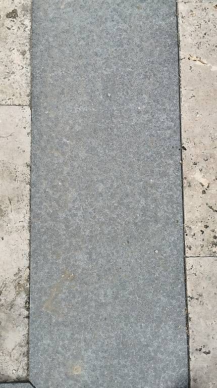 Bodenbeläge: Granitplatten – Gebraucht aus Oberglatt ZH von fabiru 2