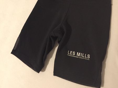Les Mills Hosen kurz