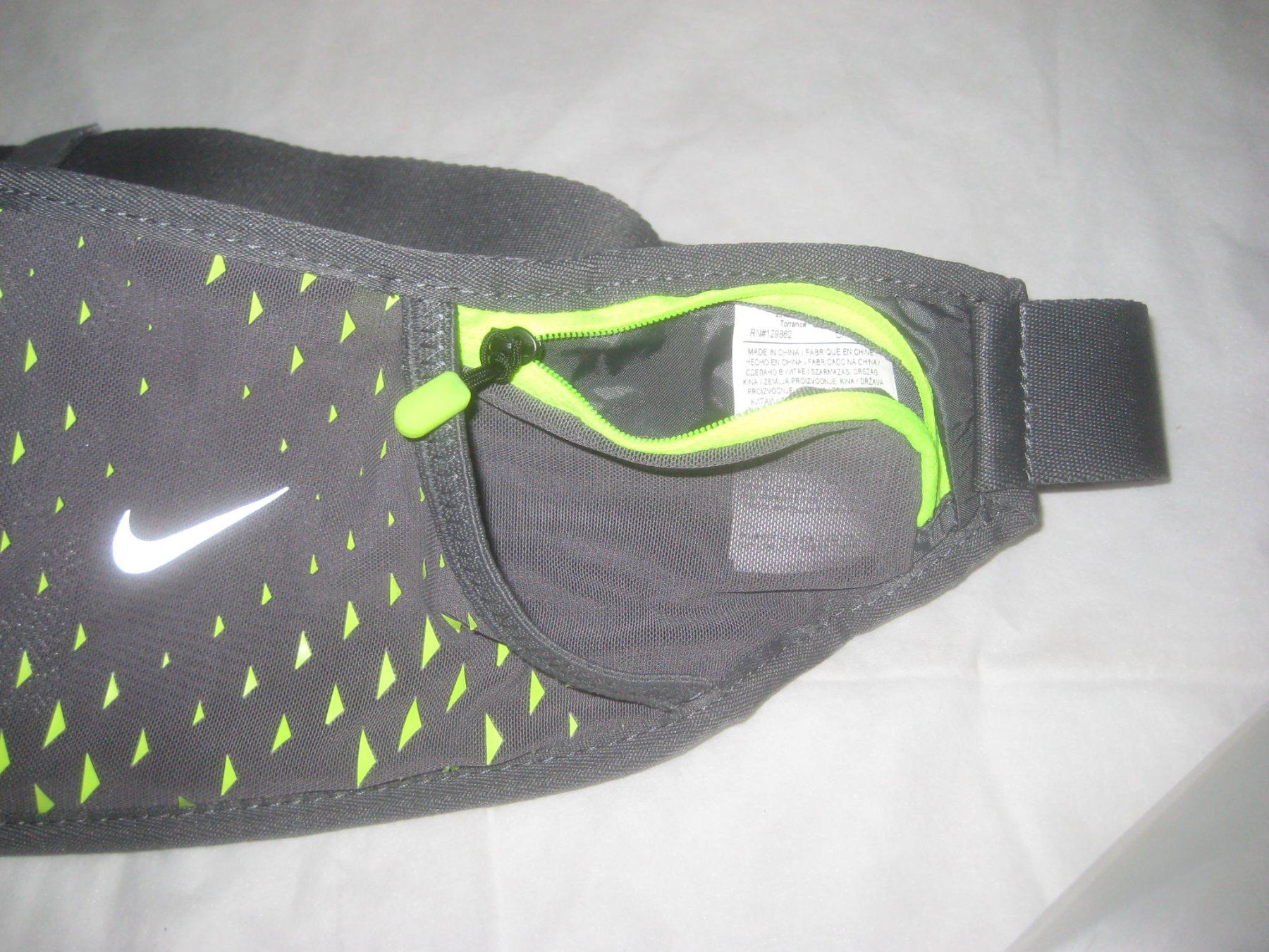 Nike Cinture: BAUCHGURT NIKE – Nuovo (secondo la descrizione) da Uster venduto da flocke1 1