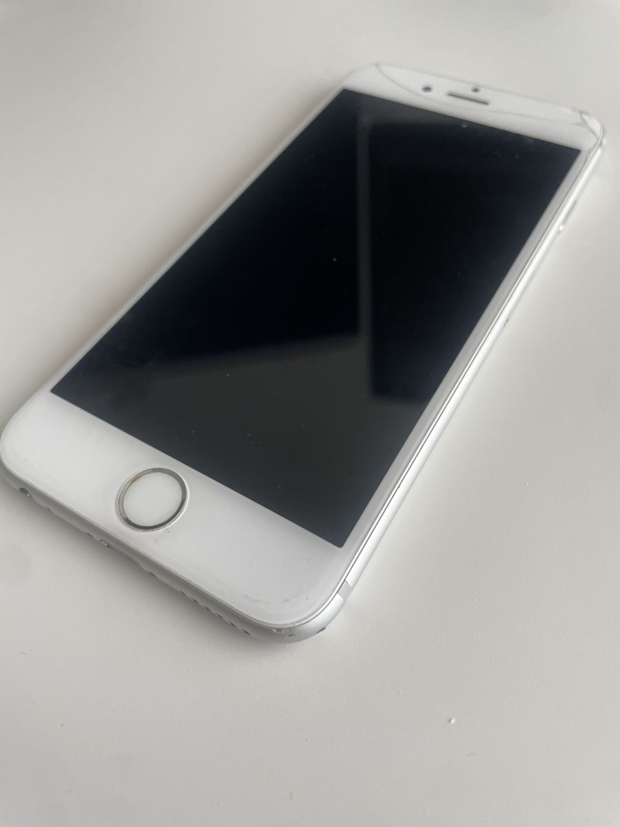 Apple Telefoni cellulari / Smartphones: iPhone 6s 16Gb – Usato da Zürich venduto da sbe_nk88 3