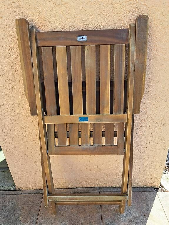 Sedie: 4 KLAPPSTÜHLE / GARTENSTÜHLE / HOLZSTÜHLE – Usato da Hitzkirch venduto da Nikili 2