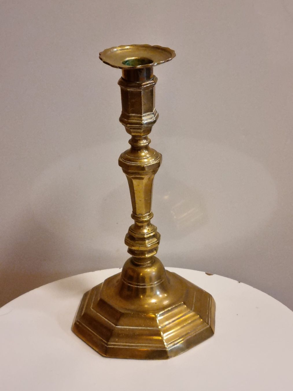 Kerzenständer: Vintage Messing Kerzenständer 24 cm achteckig – Gebraucht aus Scharnachtal von devin03