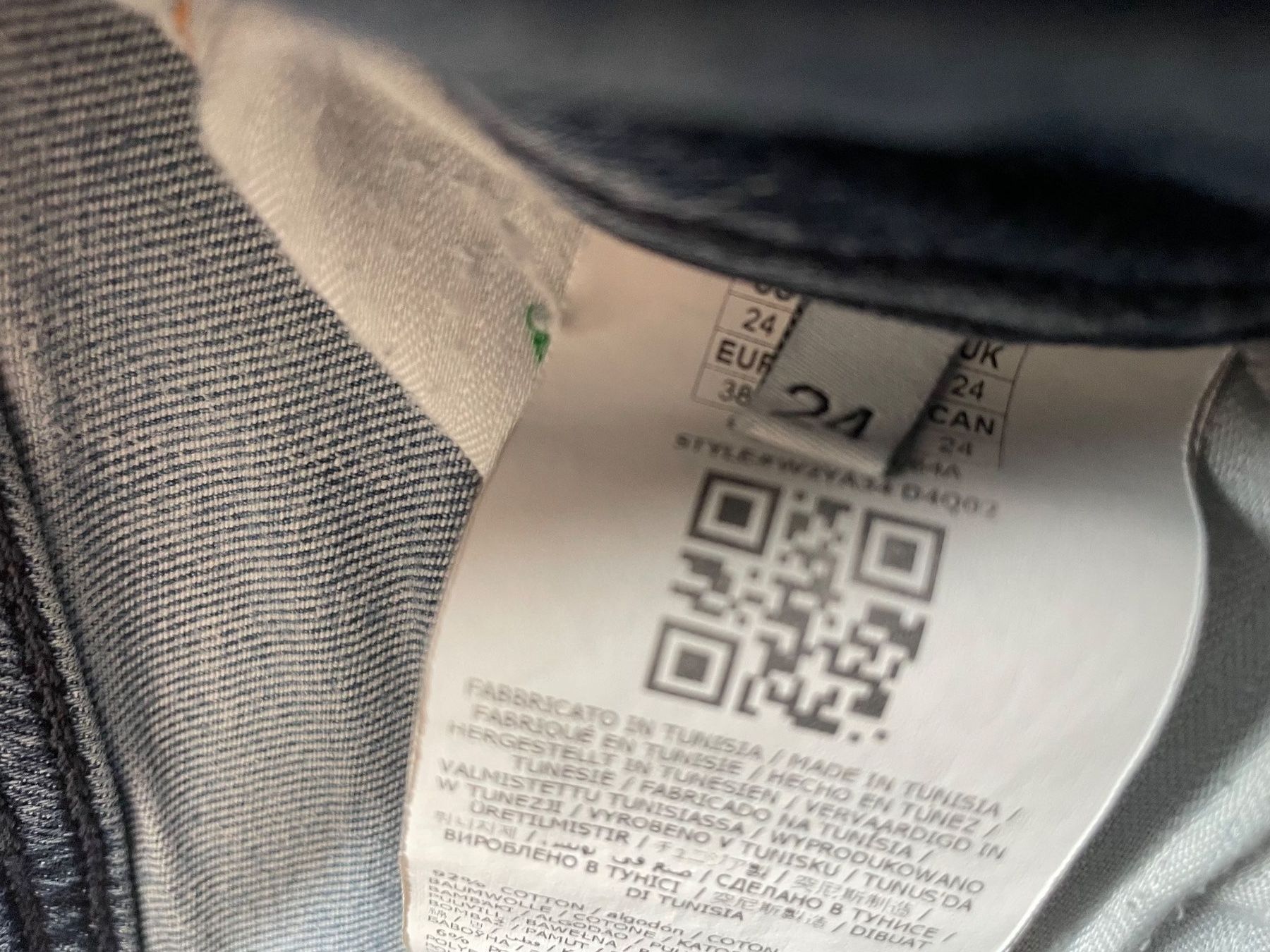 Guess Jeans: Guess Jeans Skinny High – Usato da Zofingen venduto da Hathoway 7