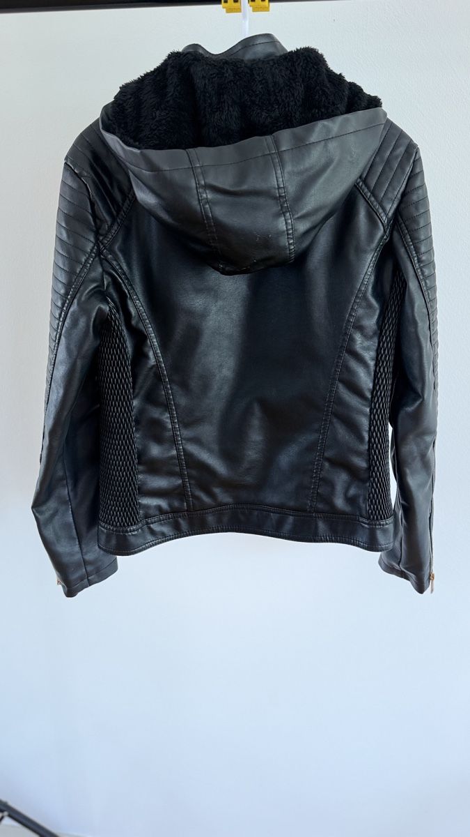Giacche: Kunstlederjacke mit Kapuze Schwarz Grösse L – Usato da Jonen venduto da BMWE369 1