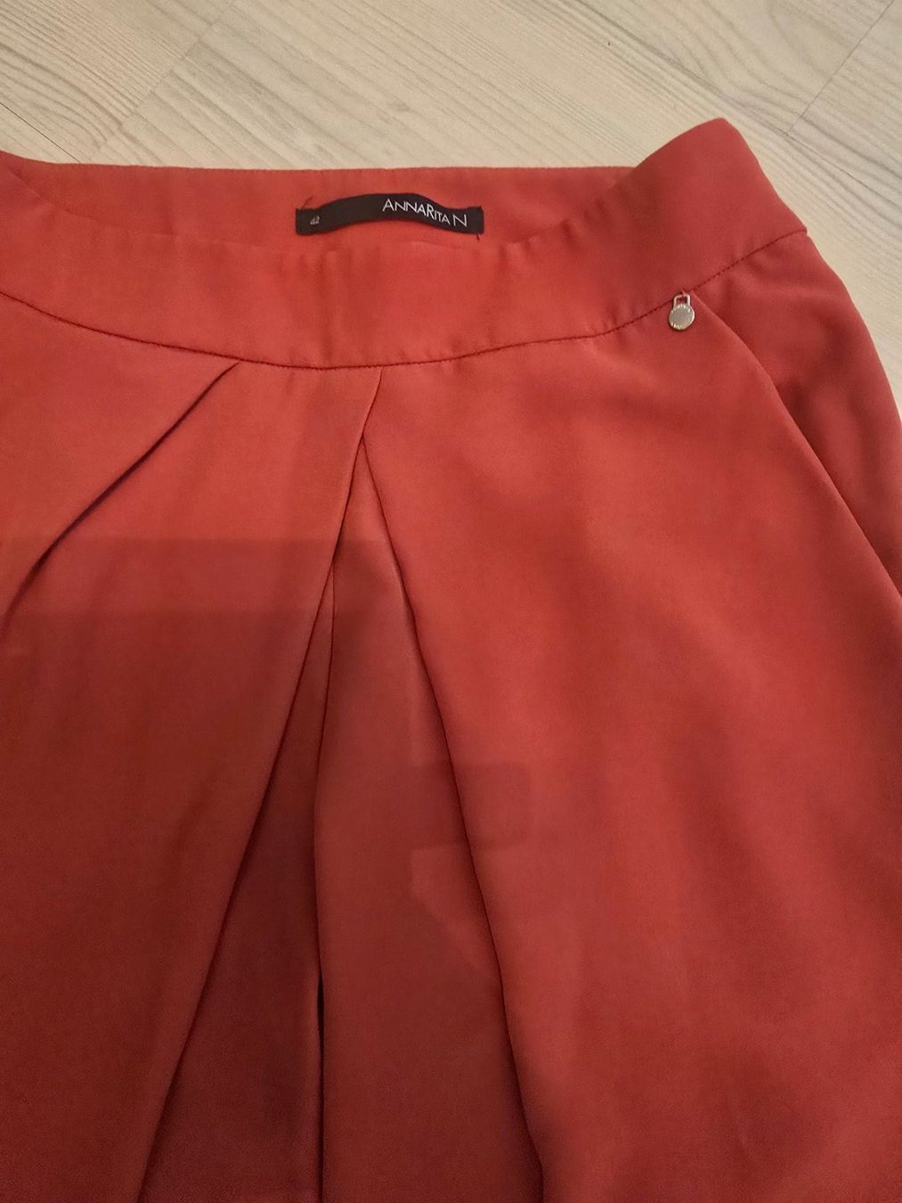 Pantaloni: Hose – Usato da Gutenswil venduto da evita.64 1