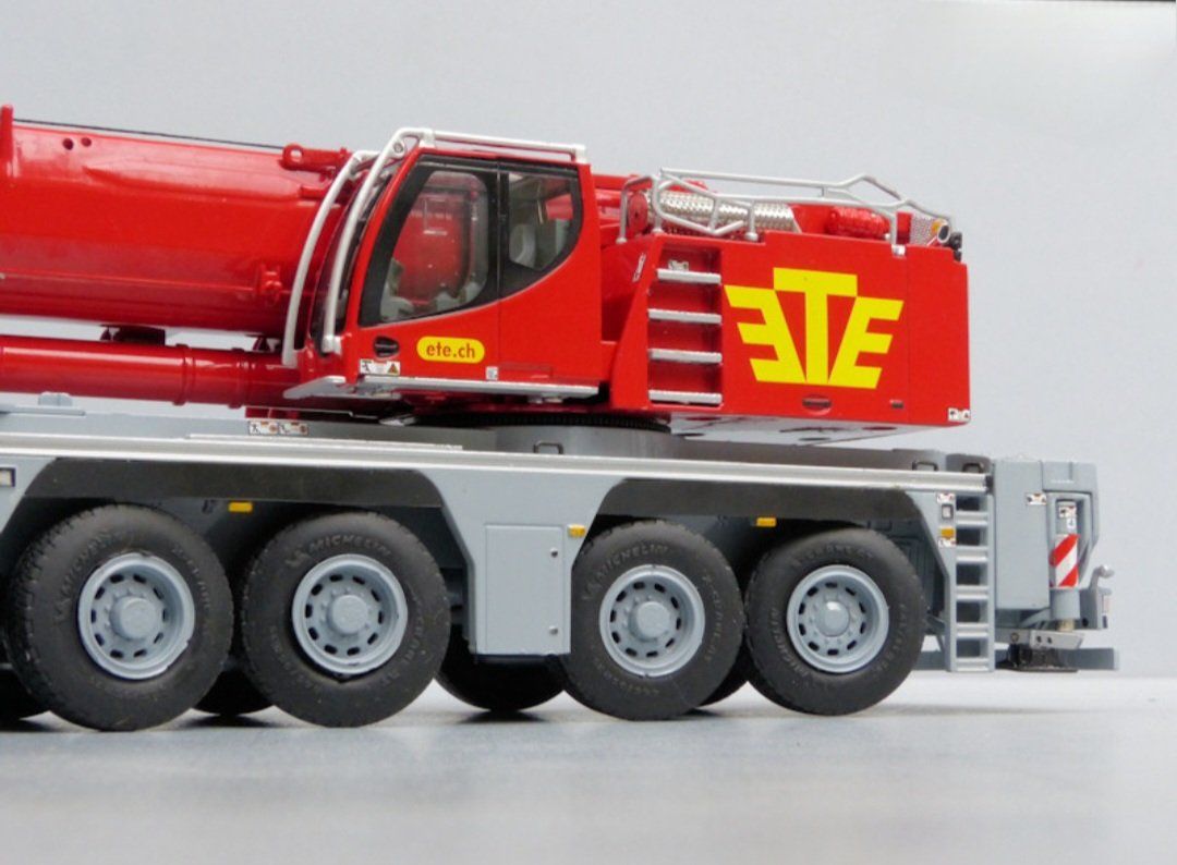 Kit di modellismo & Modellini statici: Pneukran WSI 1:50 Emil Egger – Nuovo e nell'imballaggio originale da Gossau SG venduto da freighttrain 4