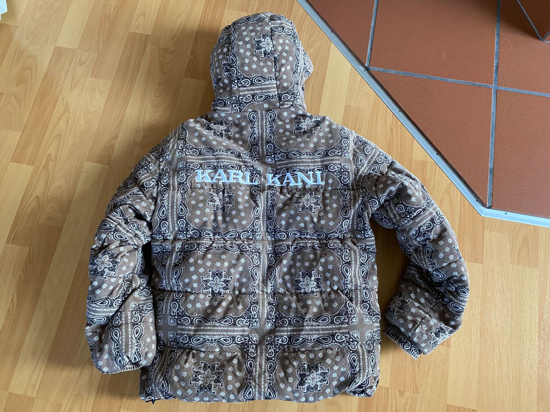 Giacche: Karl Kani Winterjacke Men, Grösse S – Nuovo (secondo la descrizione) da Romanshorn venduto da nordicfitness 2
