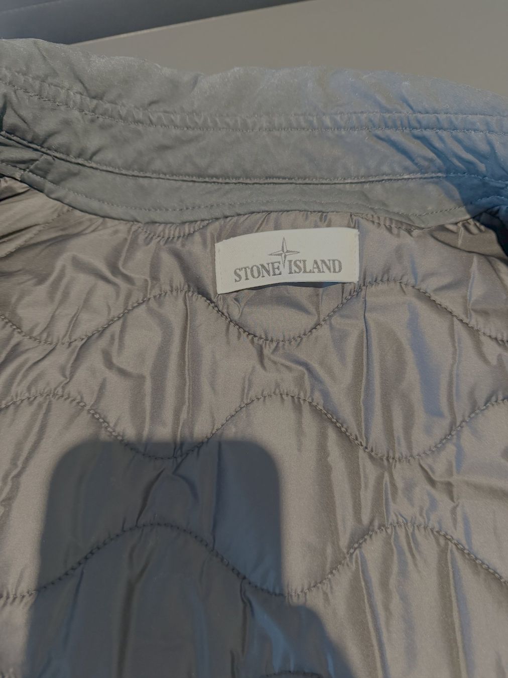 Cappotti: Stone Island Trenchcoat mit Primaloft-Isolation – Usato da Winterthur venduto da Thorben 2