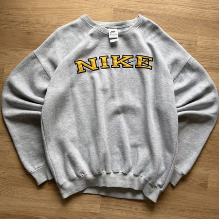 Vintage Nike Sweater