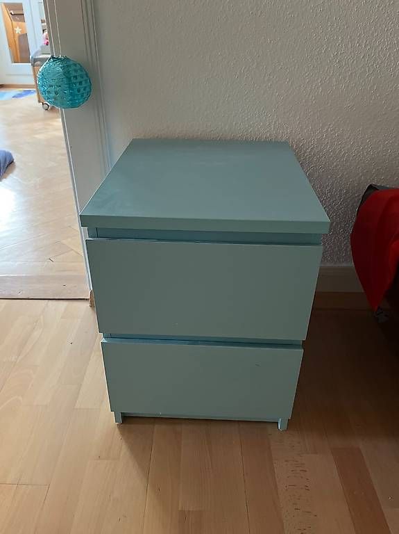 Commodes: MALM mit 2 Schubladen, hellblau – D'occasion à Zürich par zueribieterin
