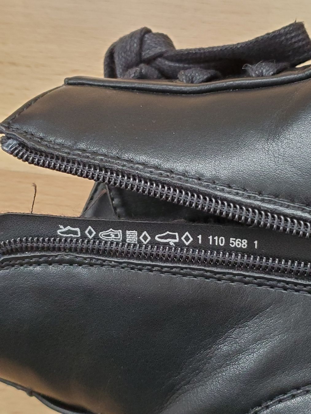 Scarpe da donna: Neue Stiefeletten Grösse 38 – Nuovo (secondo la descrizione) da Lanzenhäusern venduto da Ulika 3