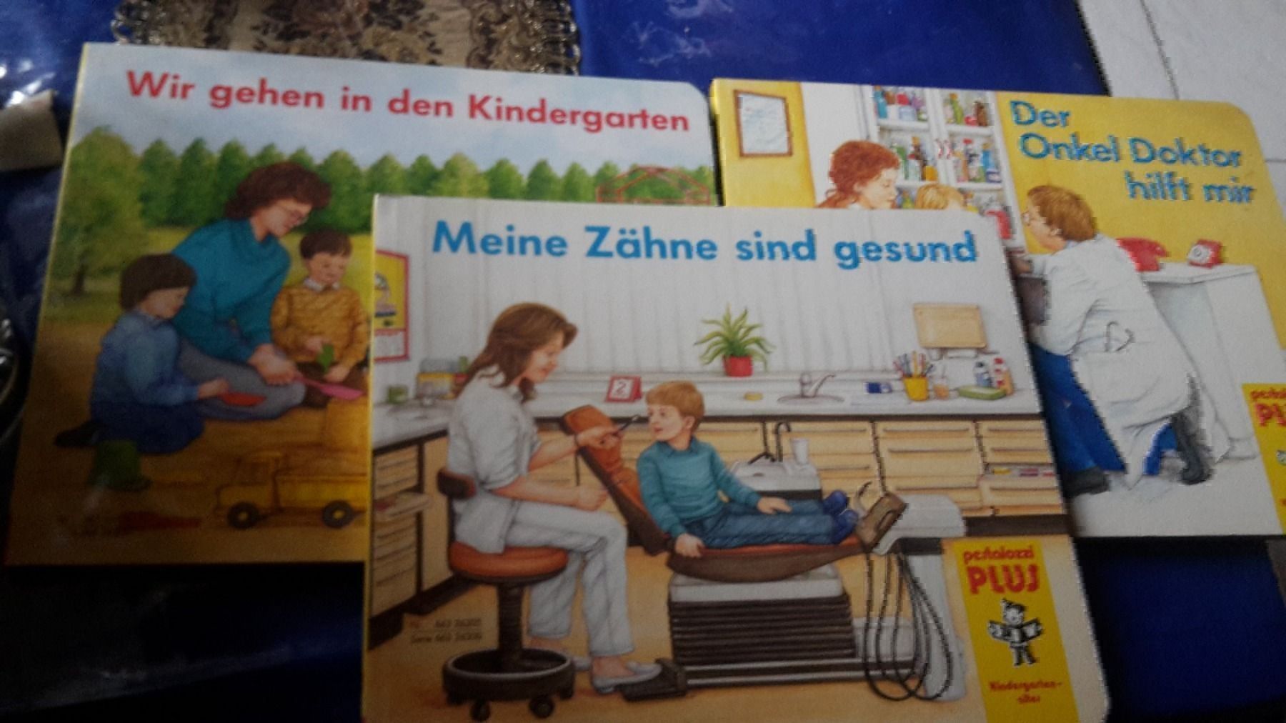 Libri: Buch meine Zähne sind gesund – Nuovo (secondo la descrizione) da Schwarzenburg venduto da Flamingo07