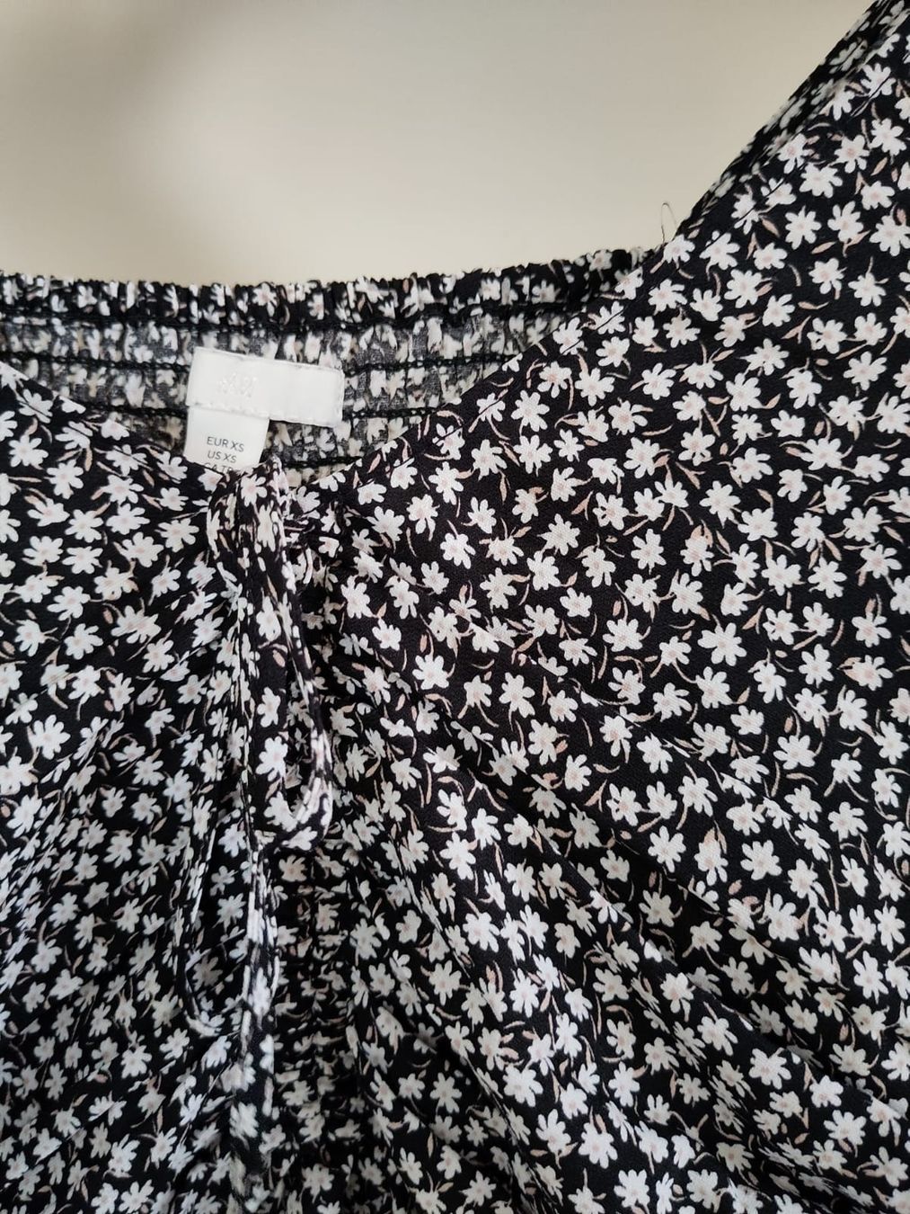 H&M Camicette: Bluse cropped Gr. XS kaum getragen – Nuovo (secondo la descrizione) da Oberuzwil venduto da venditum. 2