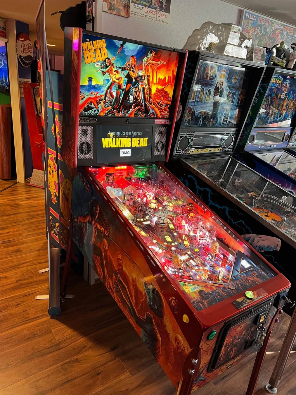 Stern Pinball Flipperkästen: Flipper WALKING DEAD remastered Limited Edition Stern – Neu (gemäss Beschreibung) aus Thalwil von Gloorch 1