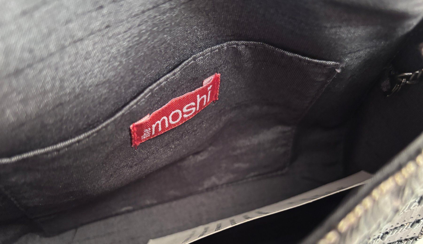 Taschen für Damen: Pailletten Pochette oder Umhängetasche von Moshi – Neu (gemäss Beschreibung) aus Chur von elifor 2