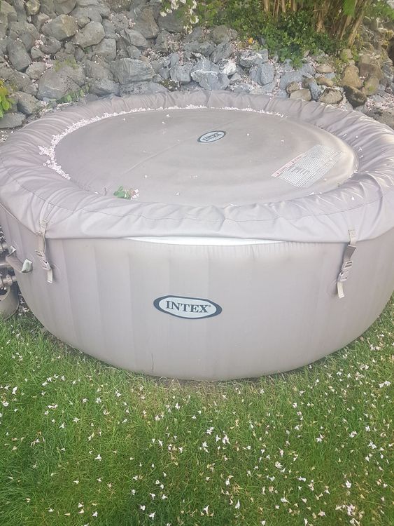 Intex Pure Spa Kaufen auf Ricardo