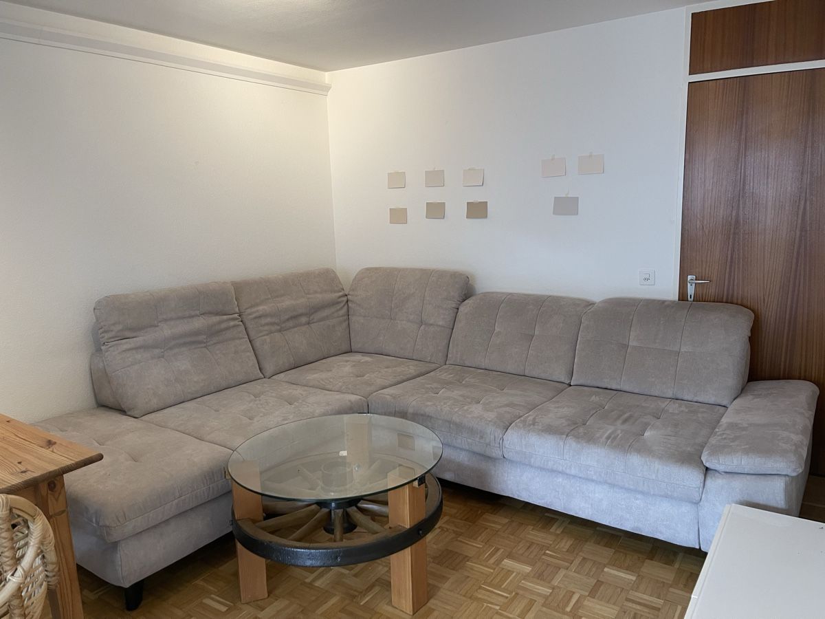 Divani: Sehr bequemes Ecksofa, hellgrau, Top Zustand – Usato da Oberwil BL venduto da _vanillia_