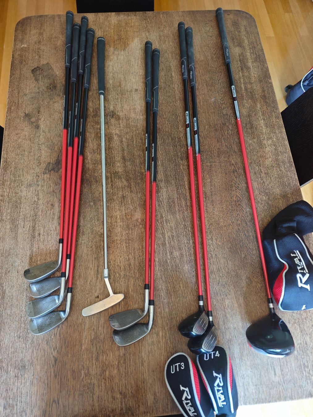 Schläger & Sets: Rival Herren Rechtshänder Golfset – Gebraucht aus Mollis von Neinhorn