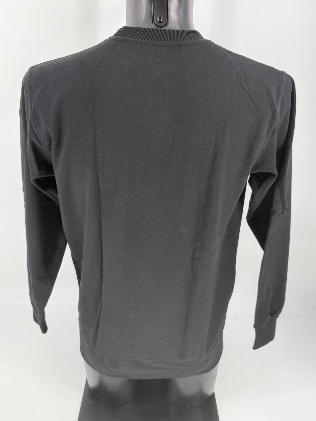 Pulls & Sweat-shirts: Arbeits Pullover Gr. M – D'occasion à Auenstein par moin. 3