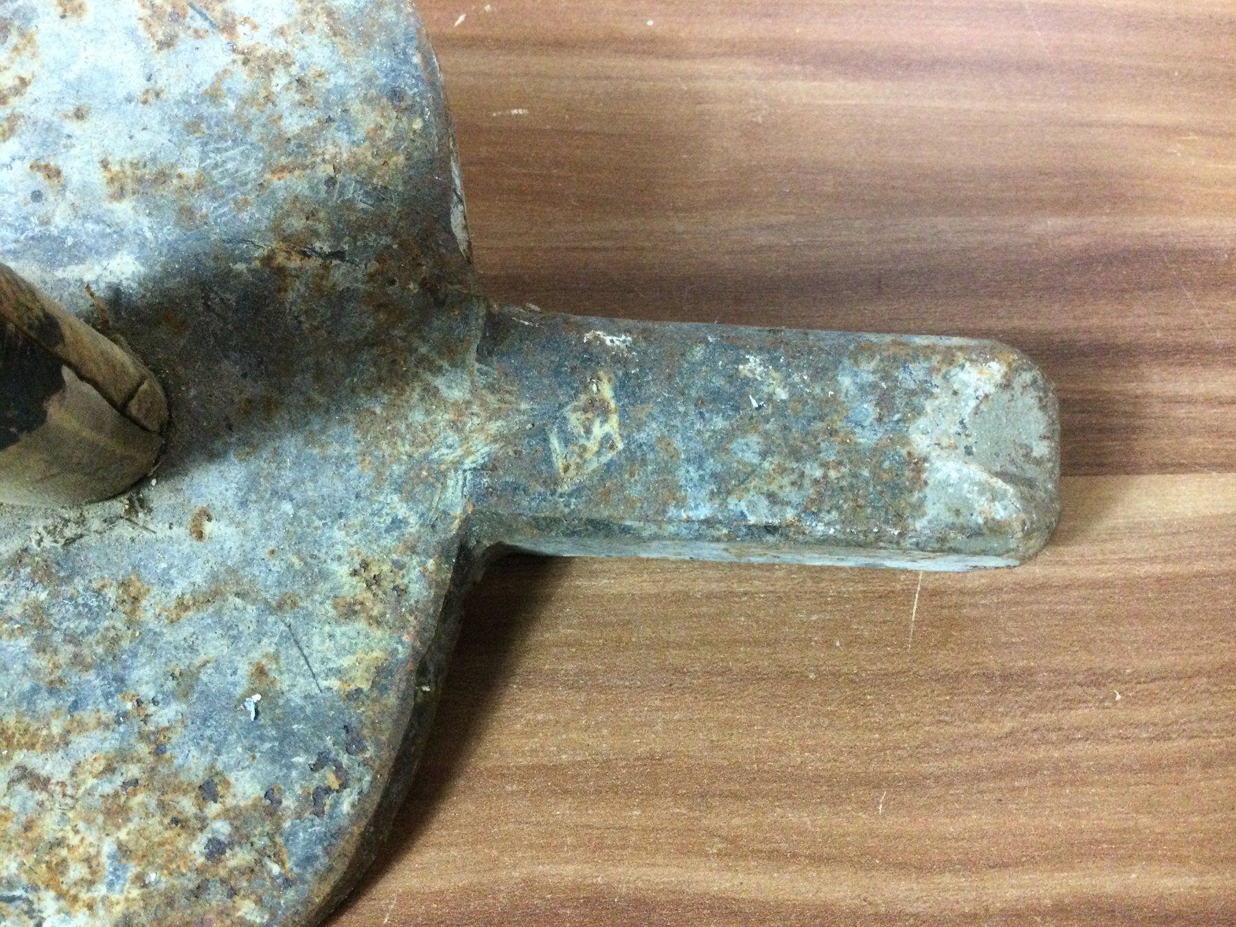 Attrezzi da lavoro: Gebrauchter Hammer Maurer oder Bodenleger – Usato da Wangen SZ venduto da kuriosum12 3