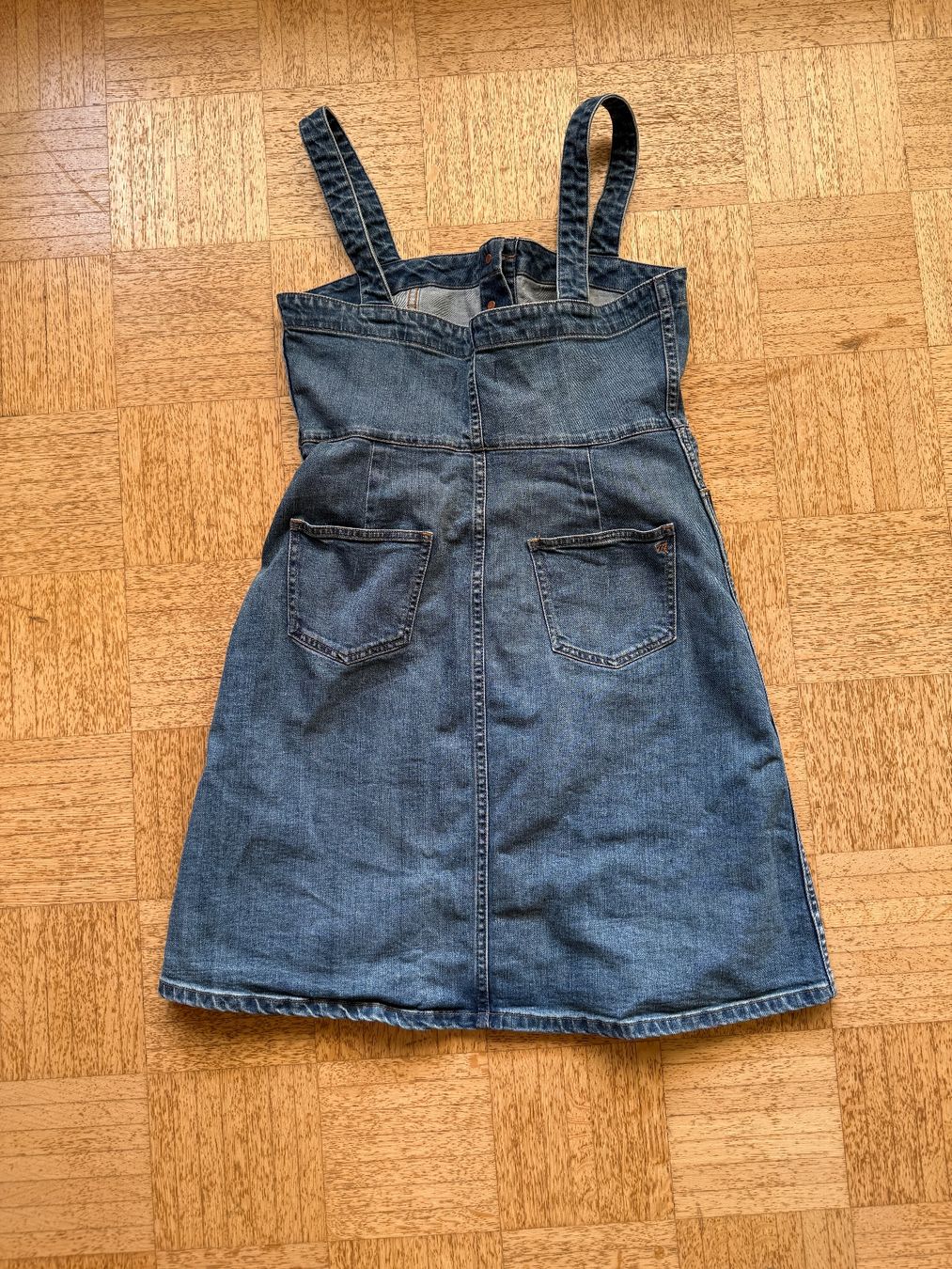 Kleider: 2 Jeanskleider neu L – Gebraucht aus Zürich von bluebirdmon 7