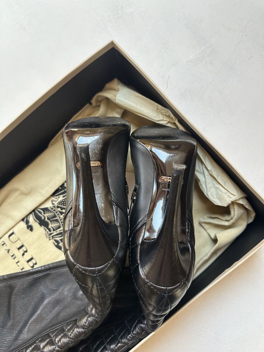 Scarpe per cavalli: Burberry boots size 40 – Usato da Vevey venduto da ledidream 2