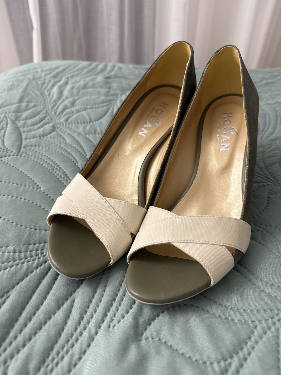 Hogan Scarpe da donna: Sandalen Hogan Gr 37 – Nuovo (secondo la descrizione) da Frauenfeld venduto da simme81
